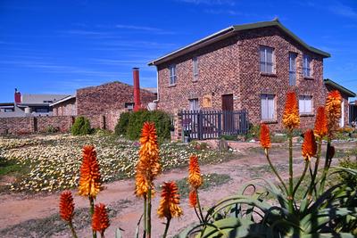 House For Sale in Strandfontein, Strandfontein